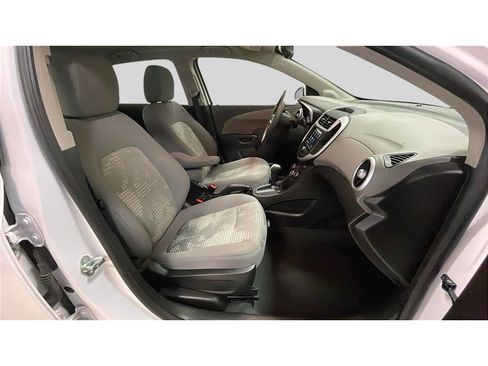 Used 2019 Chevrolet Sonic LT image 16