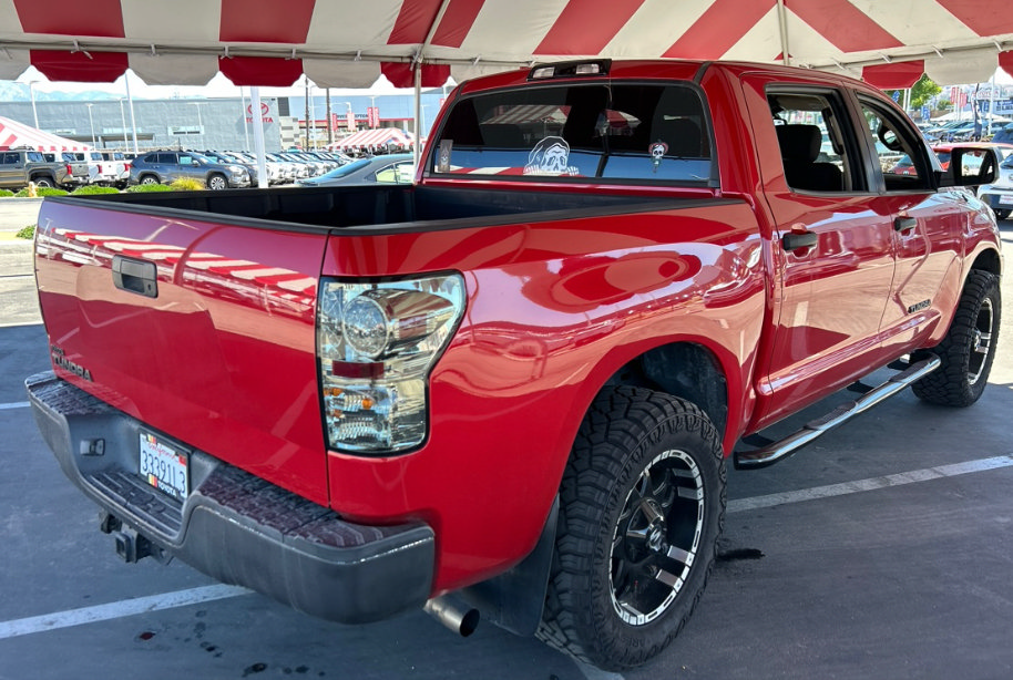 Used 2013 Toyota Tundra 2WD CrewMax w/ Tow Pkg image 3