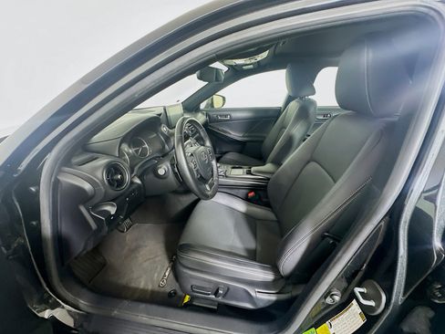 Used 2024 Lexus IS 300 w/ Comfort Package RWD image 13