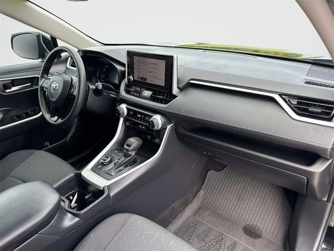 Used 2023 Toyota RAV4 AWD Hybrid image 19