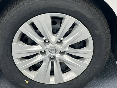 New 2025 Nissan Sentra S image 15