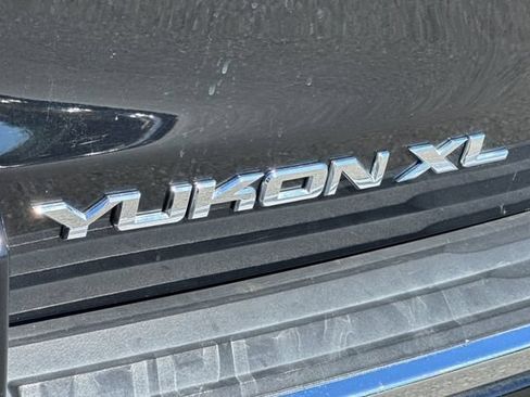 Used 2019 GMC Yukon XL Denali AWD/4WD image 26