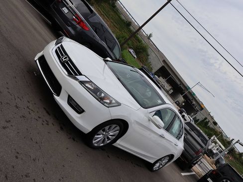 Used 2013 Honda Accord EX-L image 3