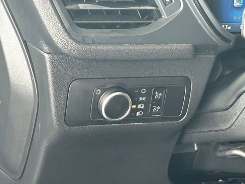 Used 2025 Ford Escape ST-Line FWD image 33