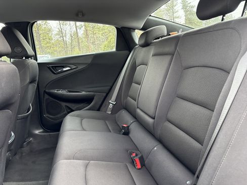 Used 2023 Chevrolet Malibu LT image 13