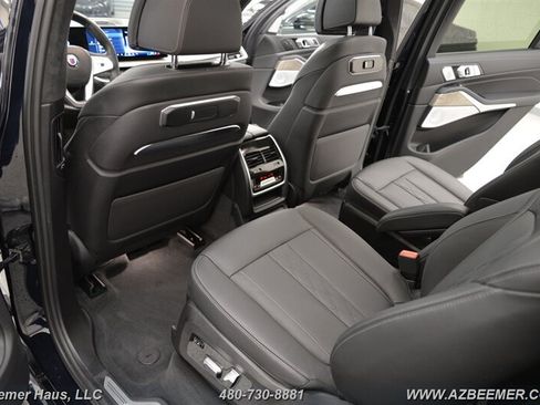 Used 2024 BMW ALPINA XB7 AWD/4WD image 29