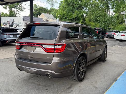 Used 2017 Dodge Durango GT w/ Premium Group RWD image 5