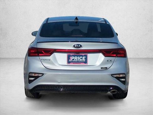 Used 2020 Kia Forte EX w/ EX Special Edition image 7