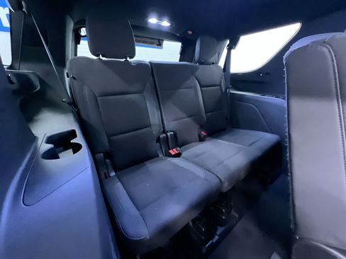Used 2022 GMC Yukon SLE w/ Gmc Pro Safety Plus Package RWD image 42