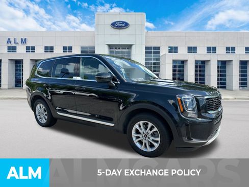 Used 2022 Kia Telluride LX AWD/4WD image 3