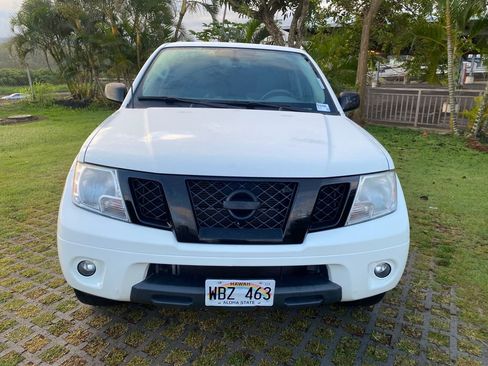 Used 2020 Nissan Frontier SV w/ Midnight Edition Floor Mats image 20