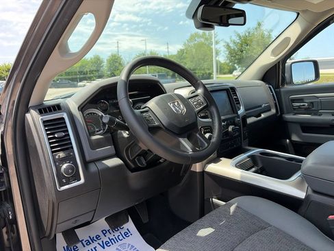 Used 2018 RAM 1500 Big Horn AWD/4WD image 47