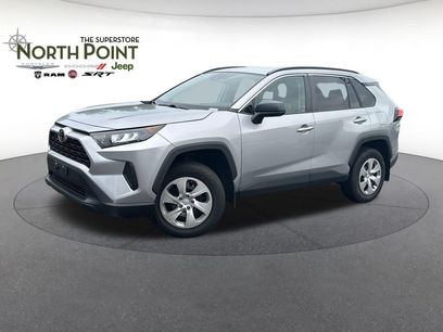 Used 2021 Toyota RAV4 LE w/ Carpet Mat Package (TMS)