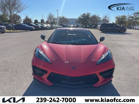 Used 2020 Chevrolet Corvette Stingray Preferred Cpe w/ 2LT Preferred Equipment Group image 4