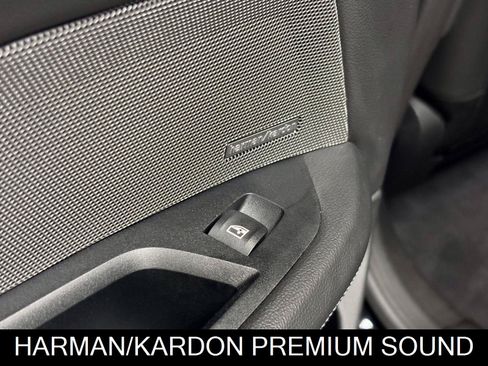 Used 2025 BMW i4 eDrive40 w/ Premium Package RWD image 18
