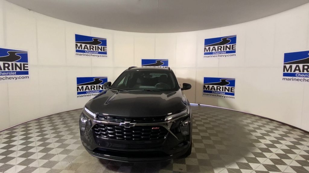 Used 2026 Chevrolet Trax RS w/ Driver Confidence Package FWD image 5
