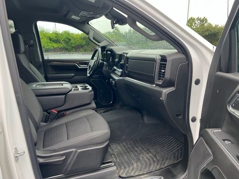 Used 2023 Chevrolet Silverado 1500 LT w/ Work Truck Package AWD/4WD image 10