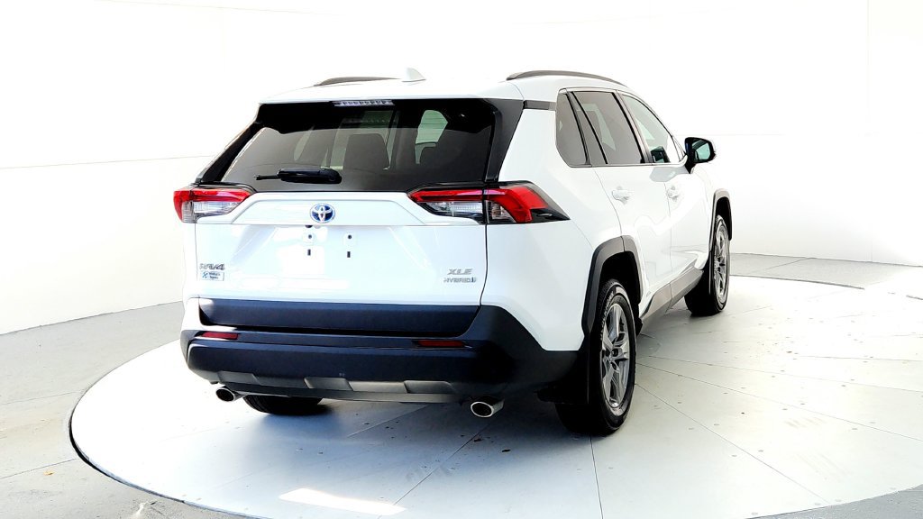 Certified 2024 Toyota RAV4 XLE w/ Convenience Package AWD/4WD image 5