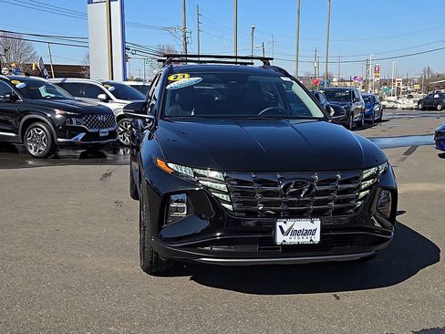 Certified 2023 Hyundai Tucson Limited AWD/4WD image 3