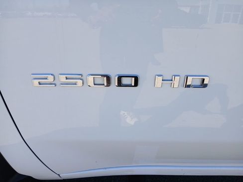 Used 2023 Chevrolet Silverado 2500 LT w/ Convenience Package image 14