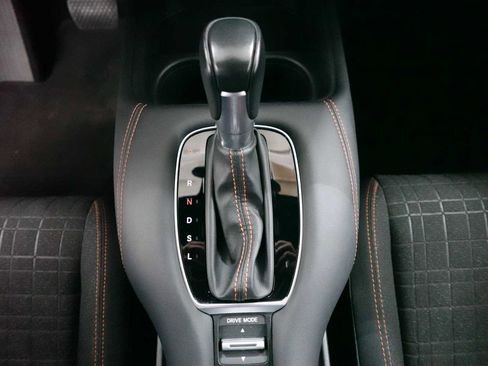 Certified 2024 Honda HR-V Sport image 22