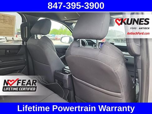 Used 2024 Toyota Tacoma SR5 AWD/4WD image 44