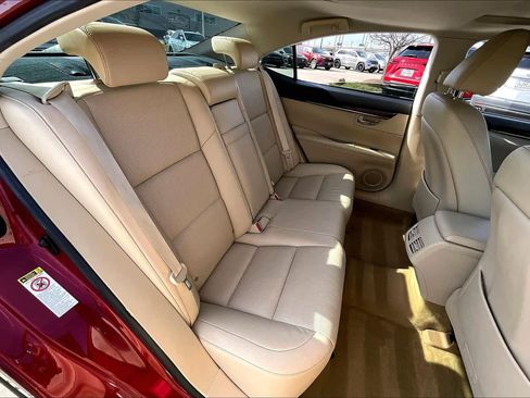 Used 2013 Lexus ES 350 image 16