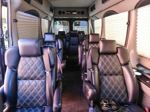 Used 2020 Mercedes-Benz Sprinter 3500 w/ Windows All Around Package image 24