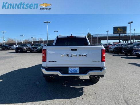 Used 2025 RAM 1500 Laramie image 6