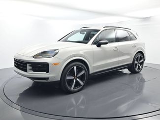 Certified 2025 Porsche Cayenne AWD/4WD video 1