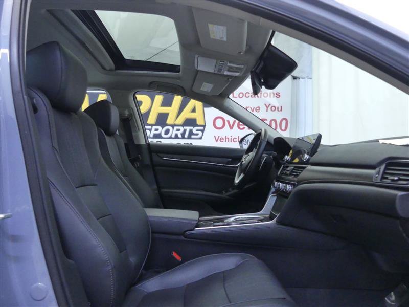 Used 2021 Honda Accord Touring image 8