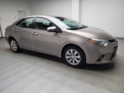 Used 2015 Toyota Corolla LE image 11