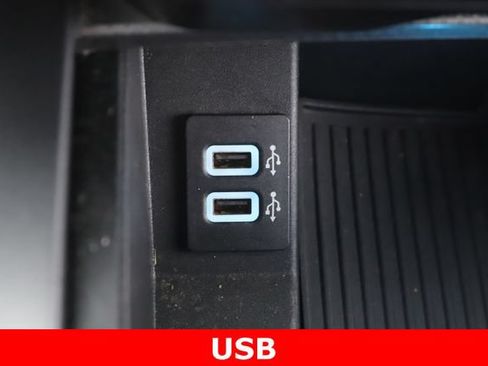 Used 2017 Ford F150 XLT w/ Equipment Group 302A Luxury AWD/4WD image 25