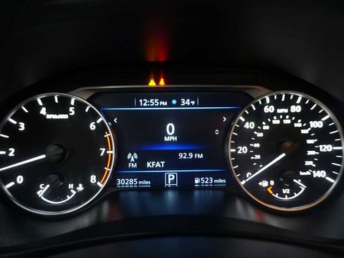 Used 2024 Nissan Altima 2.5 SV image 27