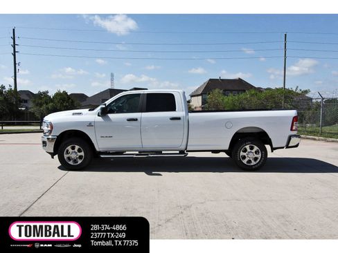 Used 2024 RAM 2500 Big Horn AWD/4WD image 4