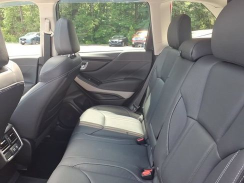 Used 2022 Subaru Forester Limited AWD/4WD image 7