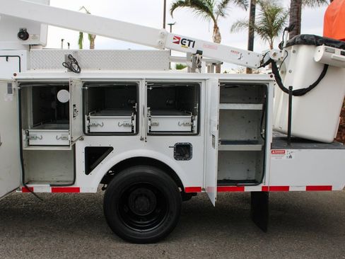 Used 2012 Ford F550 2WD Regular Cab Super Duty w/ PWR Equipment Group image 6