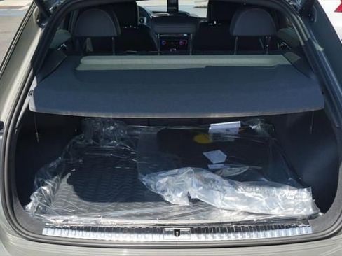 New 2025 Audi Q3 2.0T Premium image 11