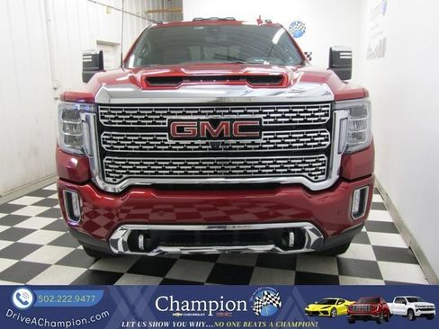 Used 2022 GMC Sierra 2500 Denali w/ Denali Ultimate Package AWD/4WD image 2
