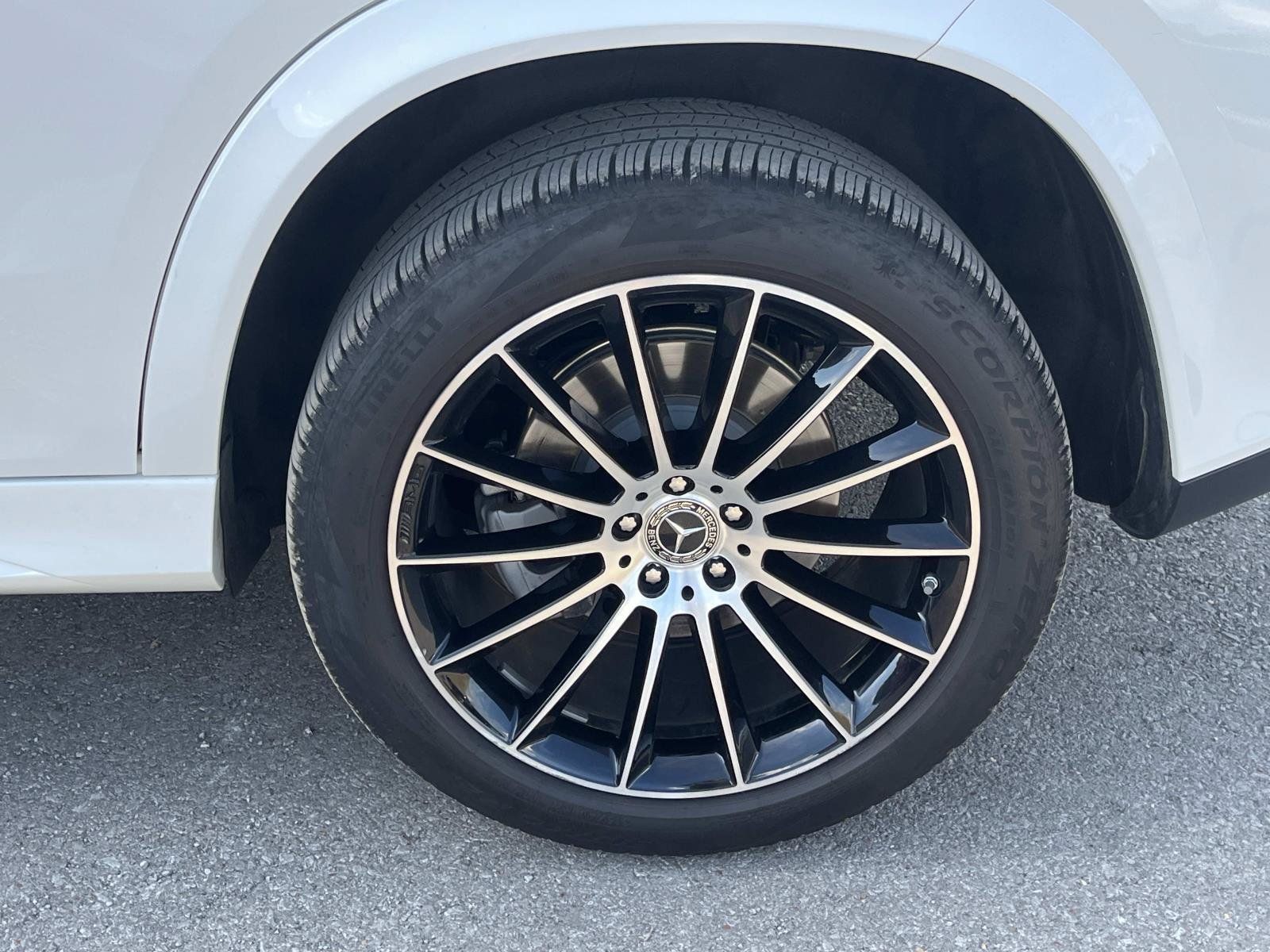 Used 2023 Mercedes-Benz GLE 450 4MATIC image 11