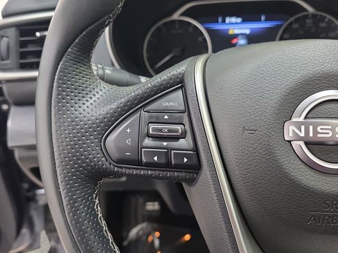 Used 2023 Nissan Maxima Platinum w/ Sport Mat Group image 17