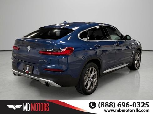 Used 2020 BMW X4 xDrive30i AWD/4WD image 5