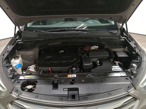 Used 2017 Hyundai Santa Fe Sport FWD image 11