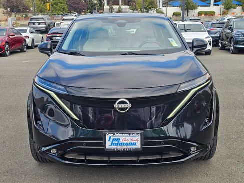 Used 2024 Nissan Ariya AWD image 2