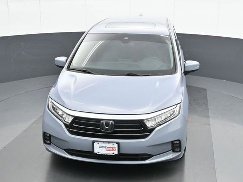 Used 2023 Honda Odyssey Touring image 16