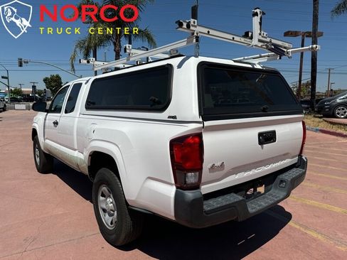 Used 2019 Toyota Tacoma SR image 6