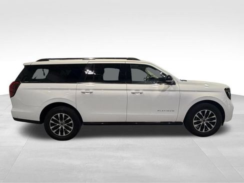 Used 2025 Ford Expedition Max Platinum AWD/4WD image 8