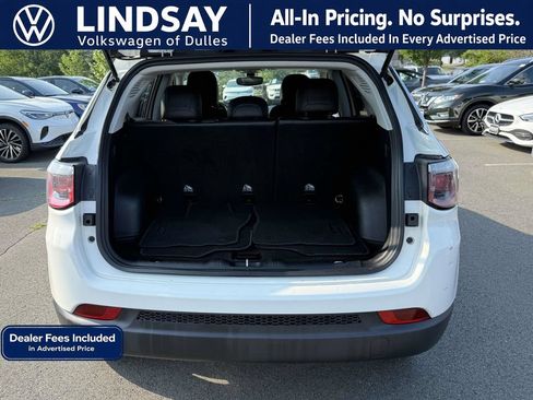 Used 2017 Jeep Compass Latitude AWD/4WD image 15