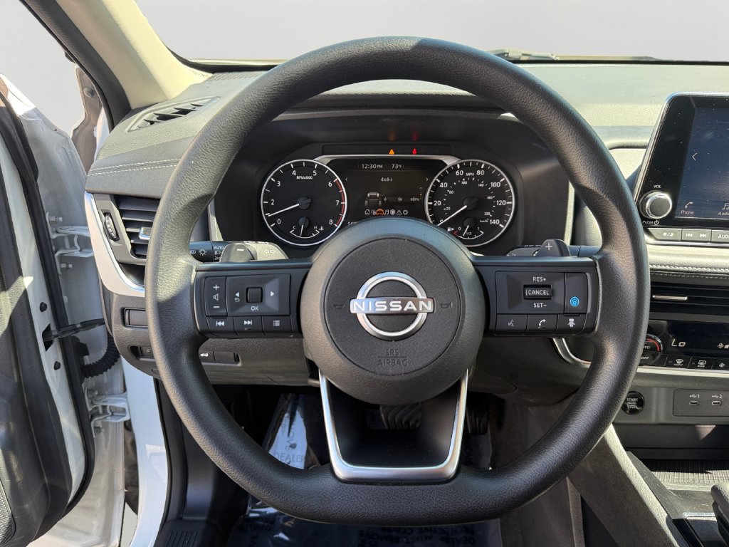 Used 2024 Nissan Rogue SV AWD/4WD image 12