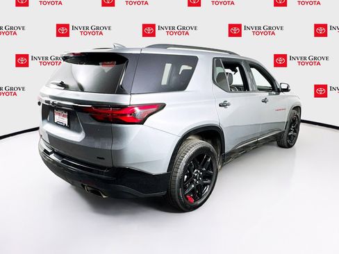 Used 2024 Chevrolet Traverse Premier w/ Redline Edition AWD/4WD image 5